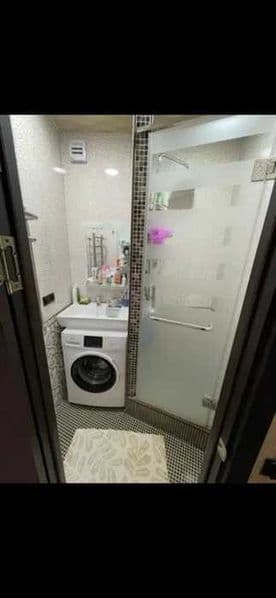 Район: Мирзо-улугбек<br />
Адрес: дархан<br />
<br />
Комнат — фото 4