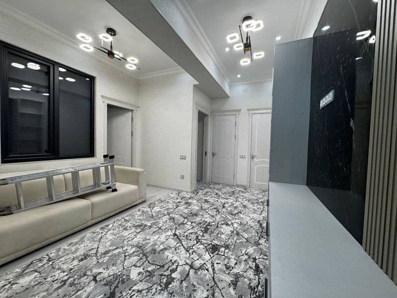 Yangi qurib bitkazilgan uy ijaraga beriladi,<br />
qulay lok