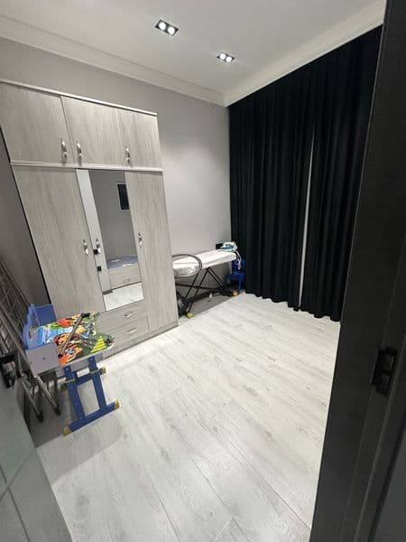 Arenda Oybek<br />
5xona<br />
7-etajka<br />
9-etajka<br /> — фото 4