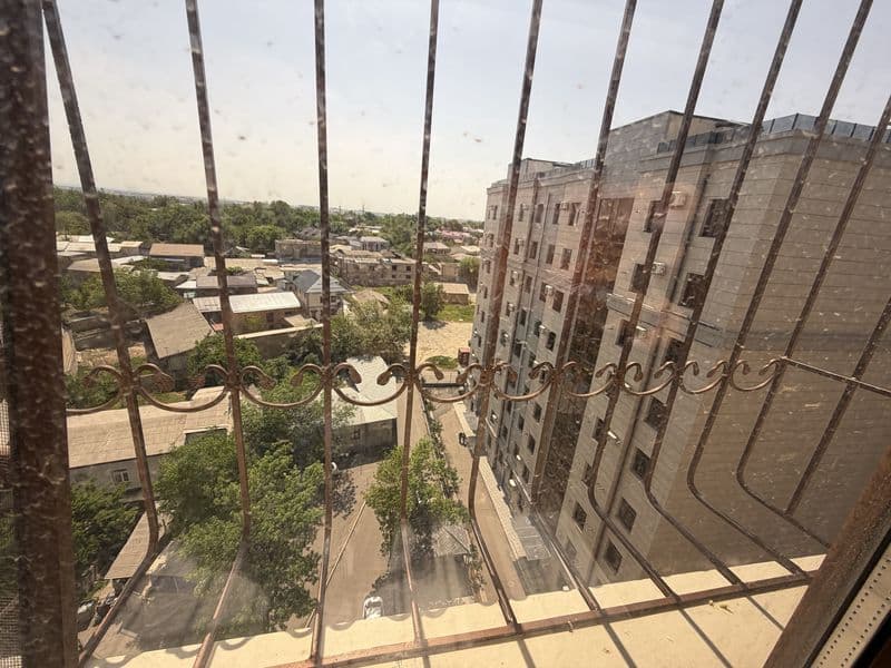 Квартира 2 комнатная<br />
Квадратов 60<br />
Этаж 9 <br />
 — фото 4