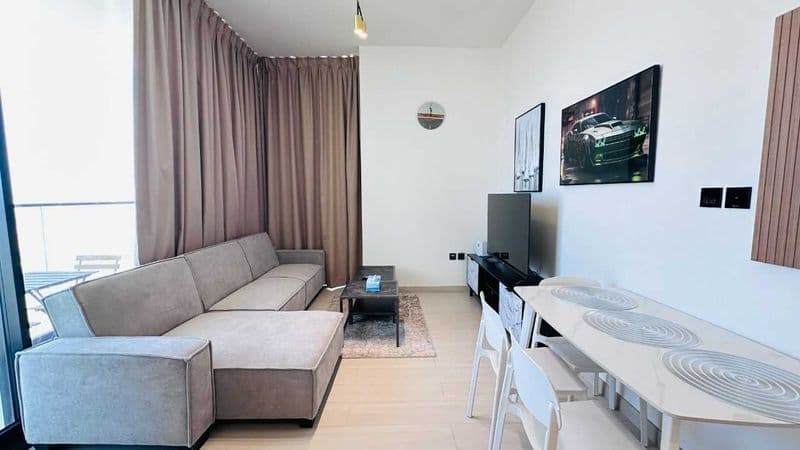 2 комнатную квартиру на 15 этаже,<br />
В квартире есть все  — фото 2