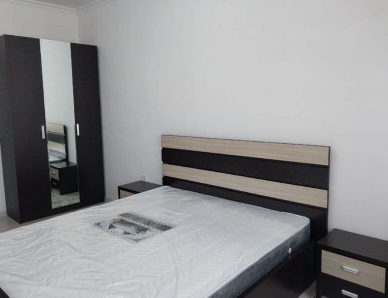 Sergeli sputnik 16 A navastiroyka <br />
3 xona Hamma sharoy