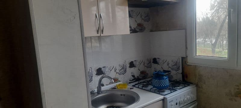 Chilonzor 19 kvartal 1xona 2 qlingan 3 etaj uy ijaraga beril — фото 3