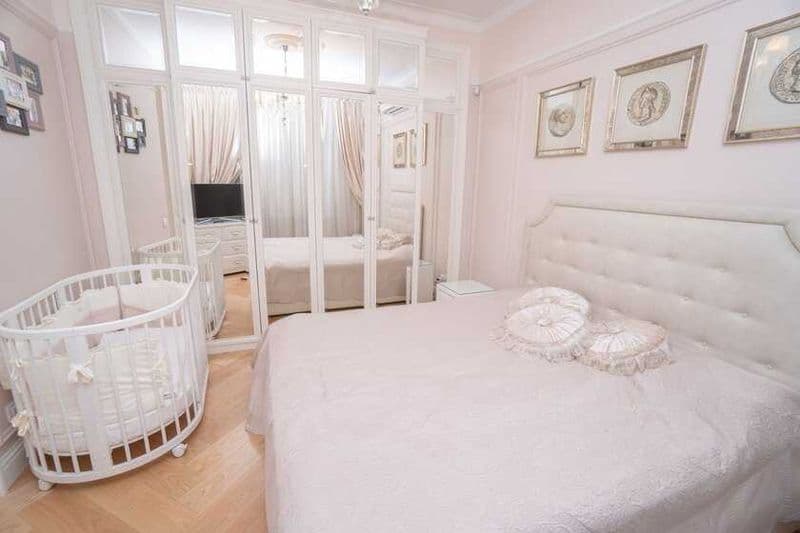 Сдаётся квартира на в центре!<br />
Ойбек <br />
7 этажный д — фото 3