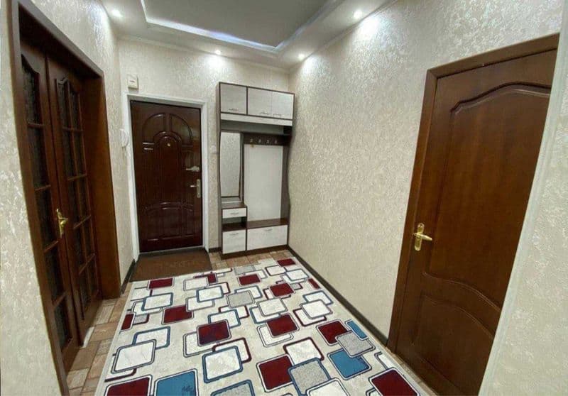 Чиланзар Ц квартал ориентир ГАИ <br />
4х комнатная/5этаж/5< — фото 2