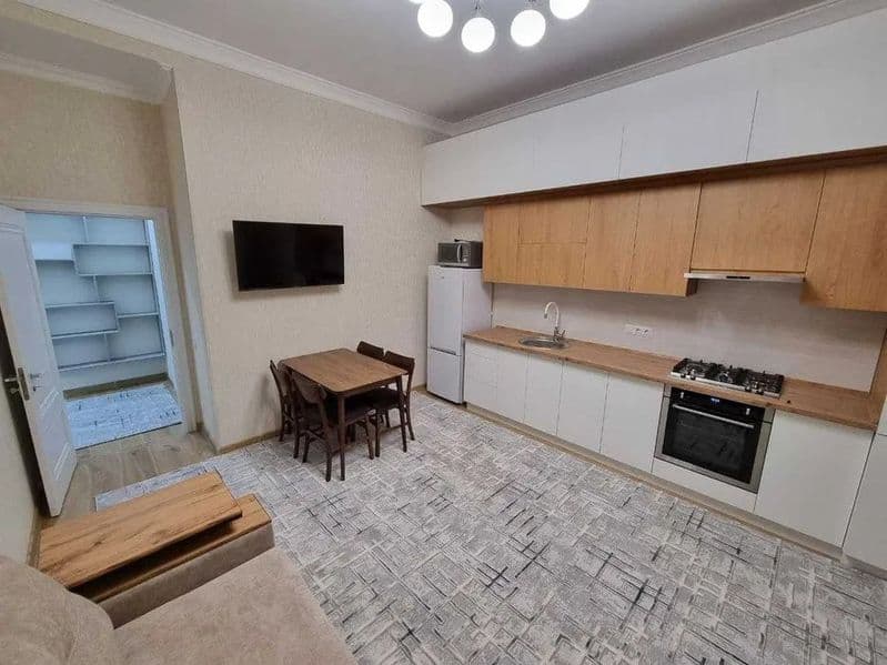 Сдаётся шикарная 2-комнатная квартира в Новостройка<br />
<b — фото 4