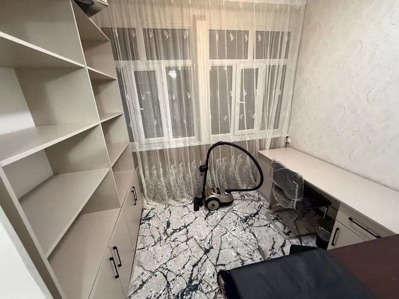 1 xona 2 xona qilingan hamma sharoitlari bor lekin kichik xo — фото 4