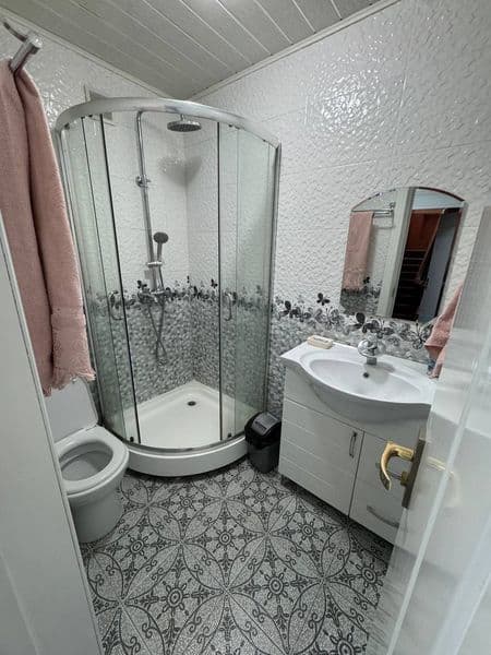 Аренда квартиры 1/2/4, 28 кв.м. Новомосковская — фото 3