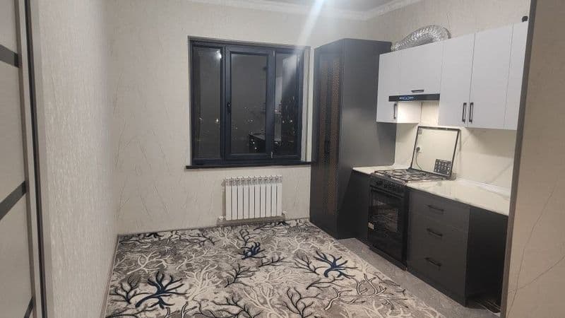 Orikzor resident<br />
ORikzor bozor oldida <br />
Novostroy