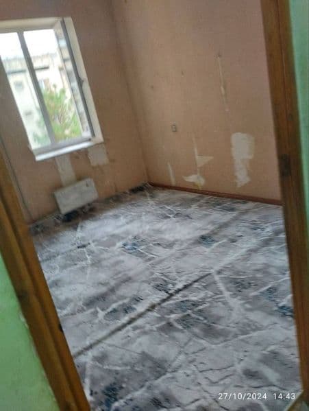 Аренда алгоритм 31.да 2 хона.300уе.гиламлари бор.стералка ку — фото 4