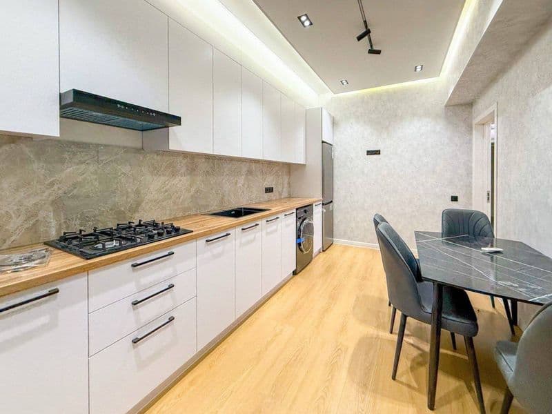 • Район: Яккасарайский район<br />
• Адрес: Шота Руставелли< — фото 3