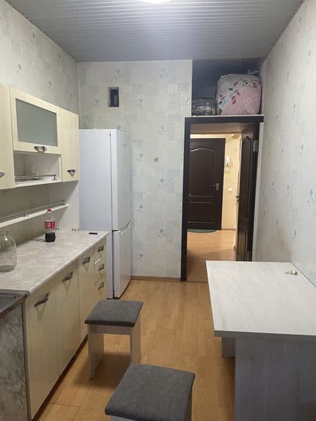 Аренда 3/1/9 Ориентир Паркентский базар. Ремонт средний мебе