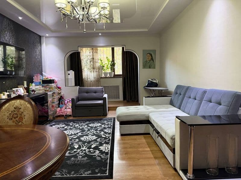 Сдается уютная квартира возле метро Шахристан!<br />
Отлична