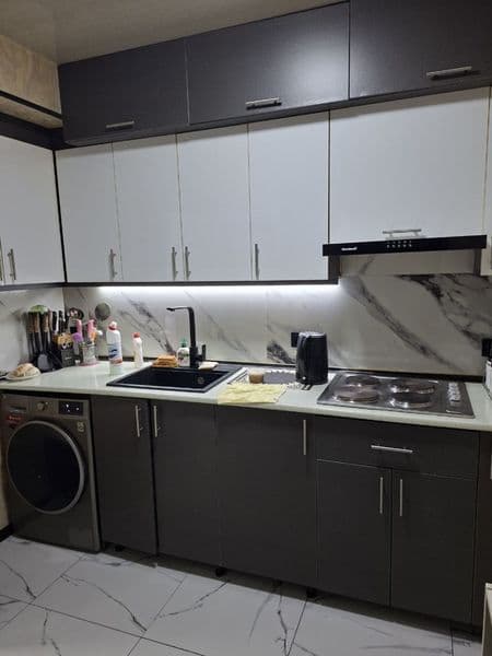 Квартира без маклера для семьи <br />
Кроме света оплачиваем