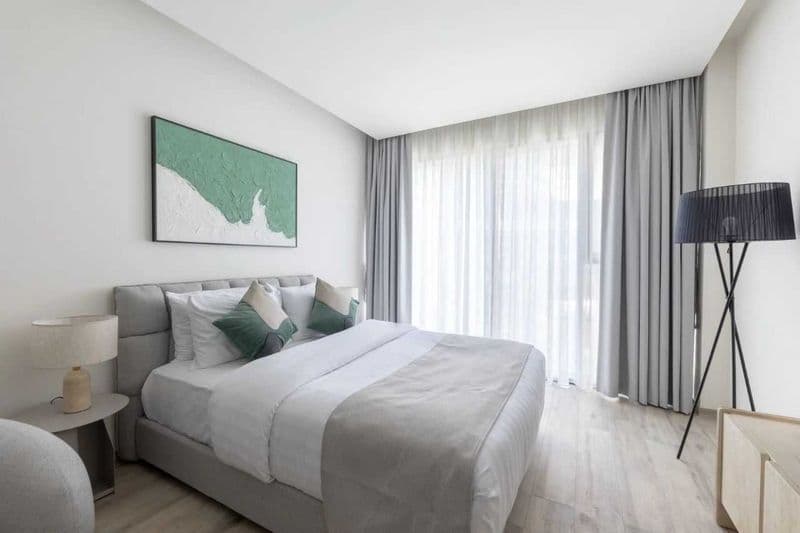 2 комнатную квартиру на 5 этаже,<br />
В квартире есть все н