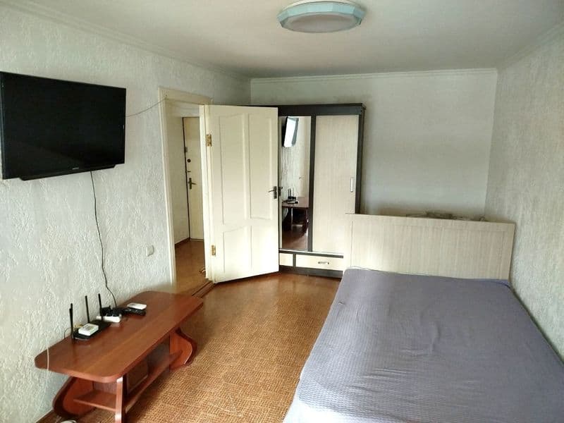 СРОЧНО! 1-комнатная квартира с новой техникой, Мирзо-Улугбек