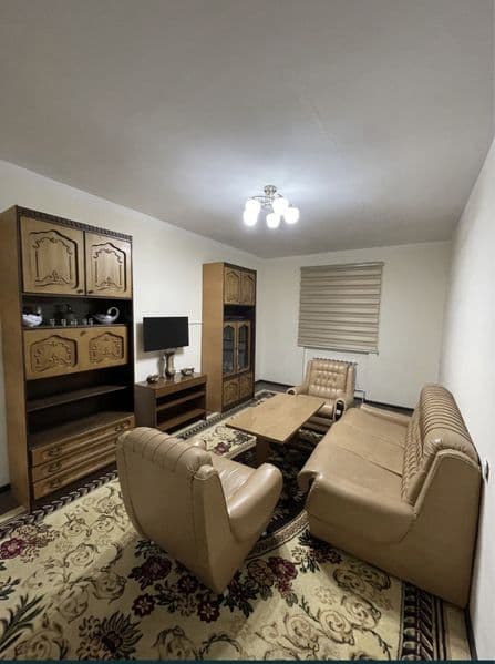 Чистая, аккуратная, меблированная в спокойном спальном район — фото 2