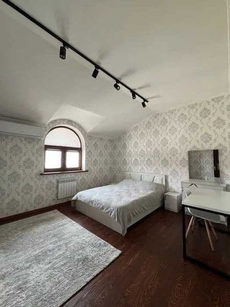 Район: Яккасарайский<br />
Адрес: Шота Руставели <br />
<br  — фото 2