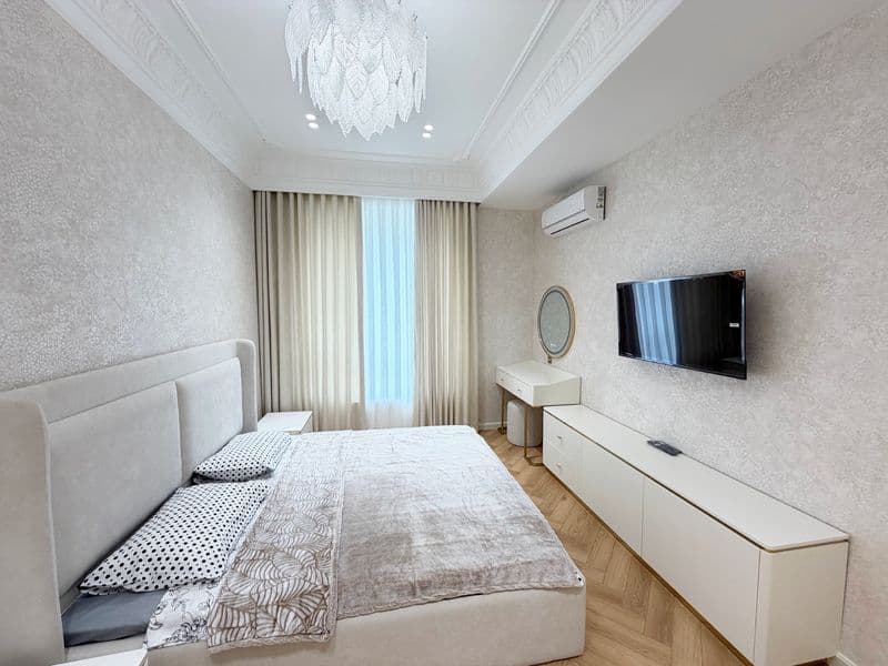 Новая чистая уютная квартира с дизайнерским ремонтом <br />
 — фото 3