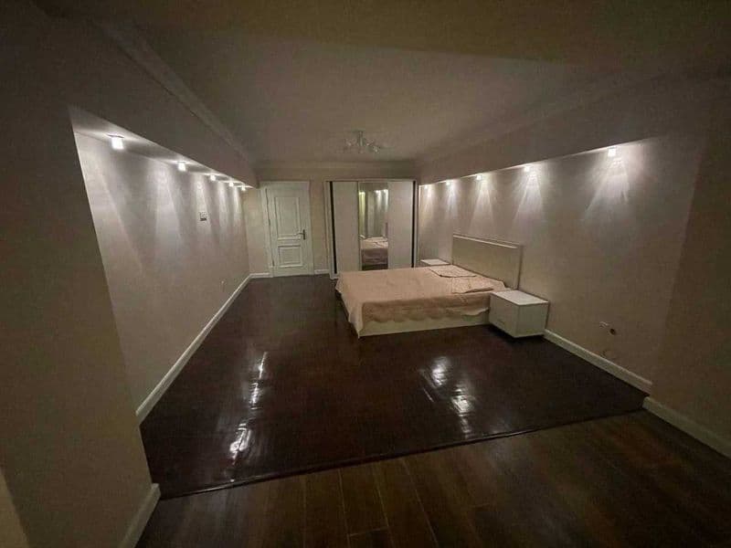 Сдаётся  Квартира Возле Метро Космонавтов<br />
#Ориентир -  — фото 4