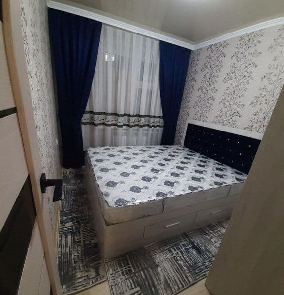 Shayhontohur tumani Moljal, Chorsu metrosi Chorsu bozoriga p