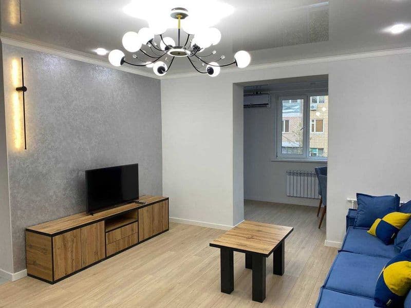 #АРЕНДА<br />
АДРЕС:Ц-7<br />
Ориентир: ЦУМ<br />
Комнат- 2<