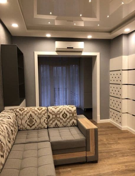 • Район:Мирабадский  район<br />
• Ориентир: На Госпитальном