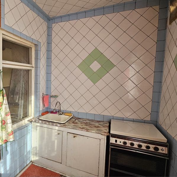 3 этаж, 2-комнатная квартира.<br />
Состояние: без ремонта,  — фото 4