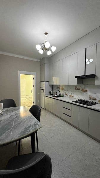 Yashnobod tumani, Farg'ona yo'li ko'chasida joylashgan.  Hec — фото 4