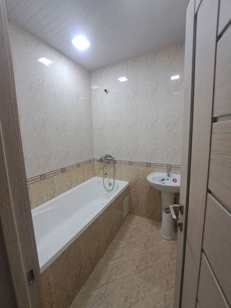 Yakkasaroy tumani, Shota Rustaveli ko‘chasida 2 xonali kvart — фото 5