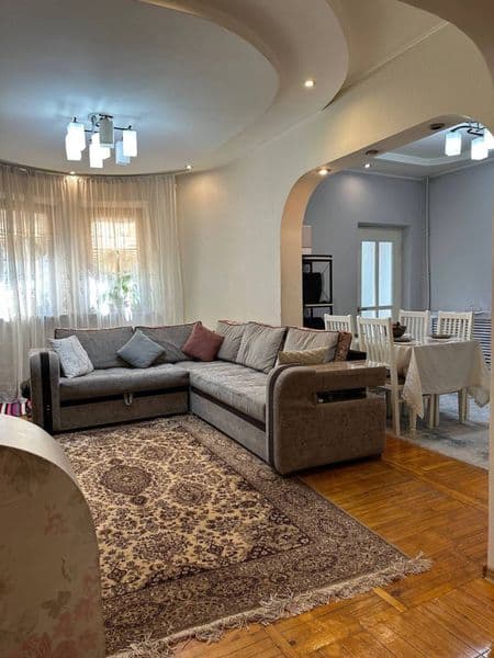 Ул Бабура 3х-Комнатная /4/16 со всеми удобствами