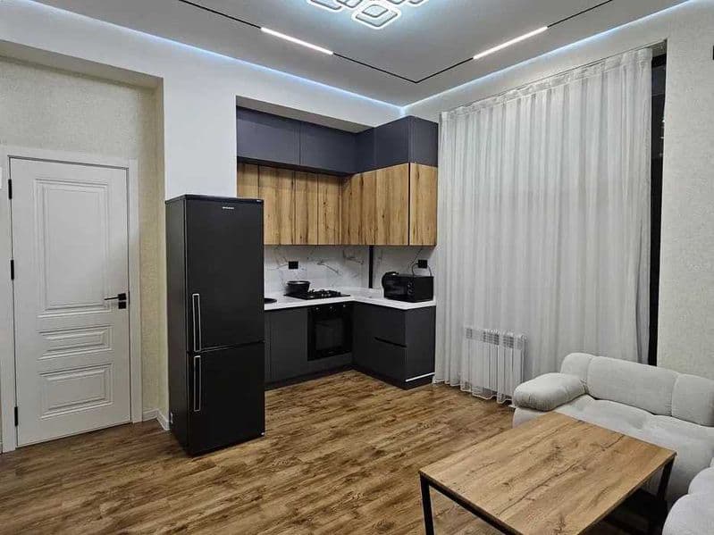 Район: Яккасарайский<br />
Адрес: ЖК Навруз <br />
<br />
•  — фото 4