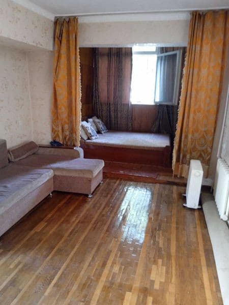 Добрый день, меня зовут Дмитрий Владимирович. Я живу в данно