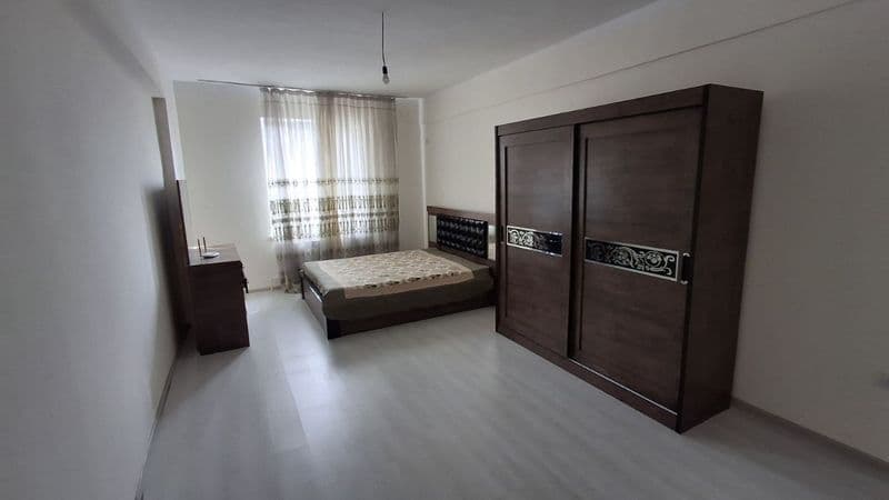 Nikoxli oylalar bo'sa kvartiraga qo'yamiz