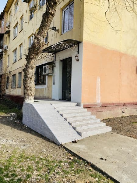 1 hona 20 kv nejiloy biznes uchun arendaga beriladi
