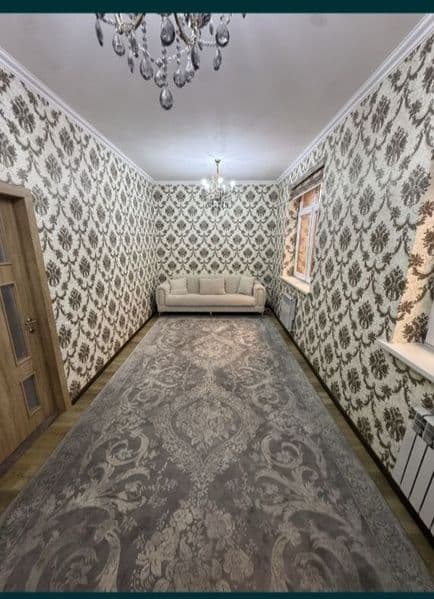 Muqimiy most, Tekstilniy, Piramit tower bir qadam<br />
Osta