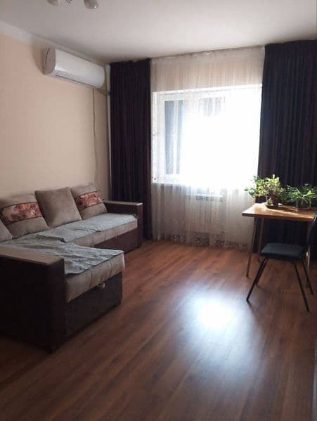 Сдается 2х комнатная квартира Янгихает Худуд 8.<br />
На 3 э