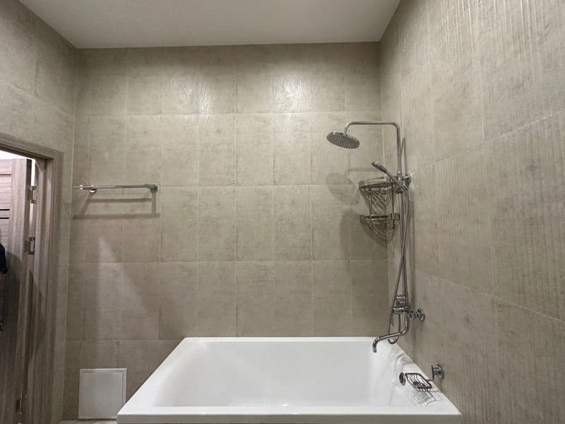 Сдаётся квартира из двух комнат , с большой кухней<br />
выс — фото 5