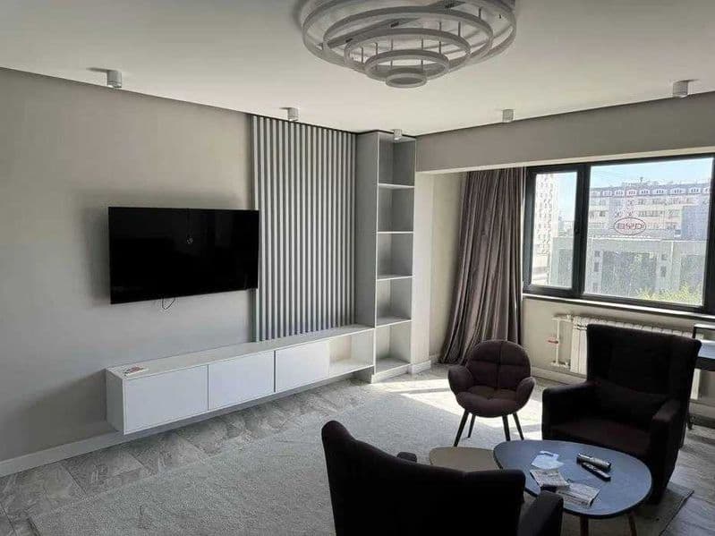 Район: Мирабадский<br />
Ориентир: Школа №60 / метро Айбек <