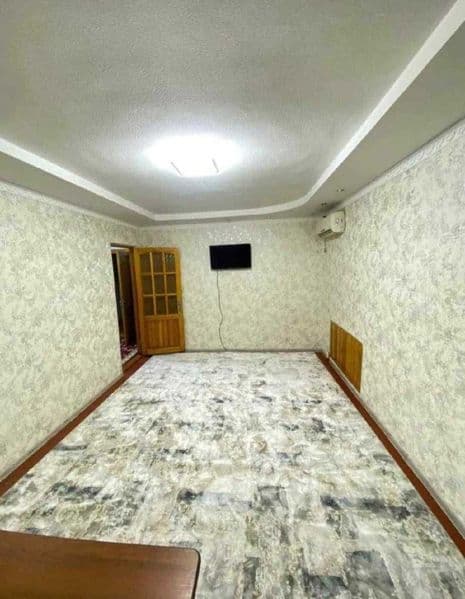 Chilonzor 4 kvartalida 3 xonali uy arendaga beriladi. Uy rem