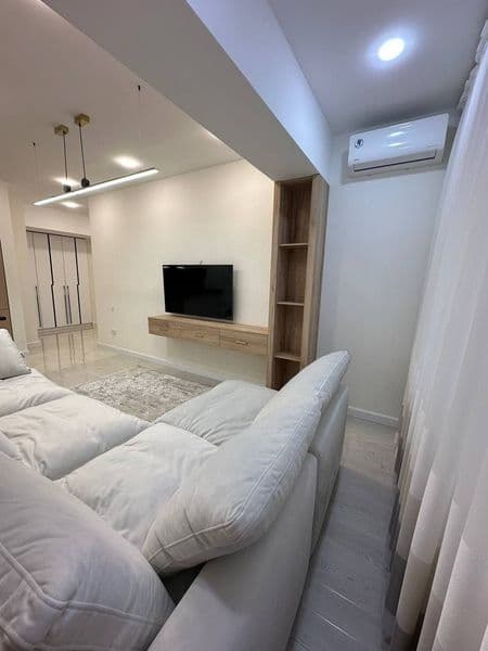 Аренда квартиры, ЖК Sky Builds, 1/4/10, 60 кв.м.