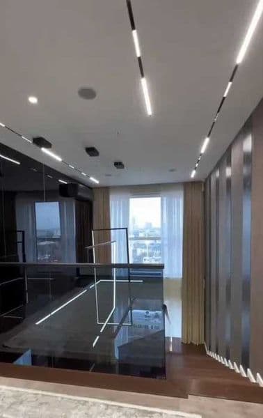 СДАЁТСЯ ДВУХУРОВНЕВАЯ КВАРТИРА | NRG AYBEK #IDT5708<br />
<b