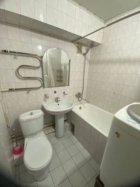 квартирага шерикликка бола керак <br />
5 кишимиз 6 та болам