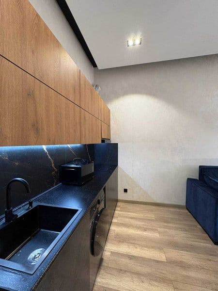 Квартира в центре города, укомплектована мебелью и техникой. — фото 2