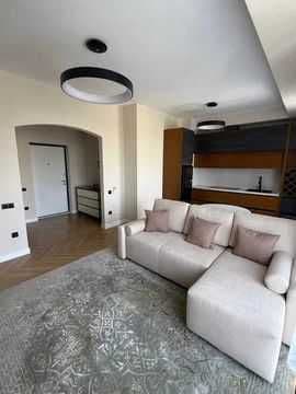 Район: Яккасарайский<br />
Адрес: Шота Руставели<br />
Ориен