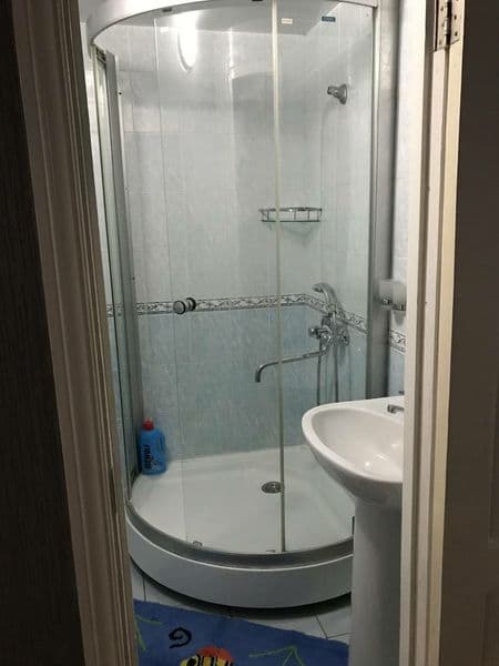 Сдаётся в аренду 2х ком квартира с отличным ремонтом мебелью — фото 5