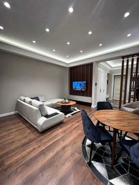 Сдаётся  квартира в Тузель-1 <br />
Ориентир- конечная 111 м