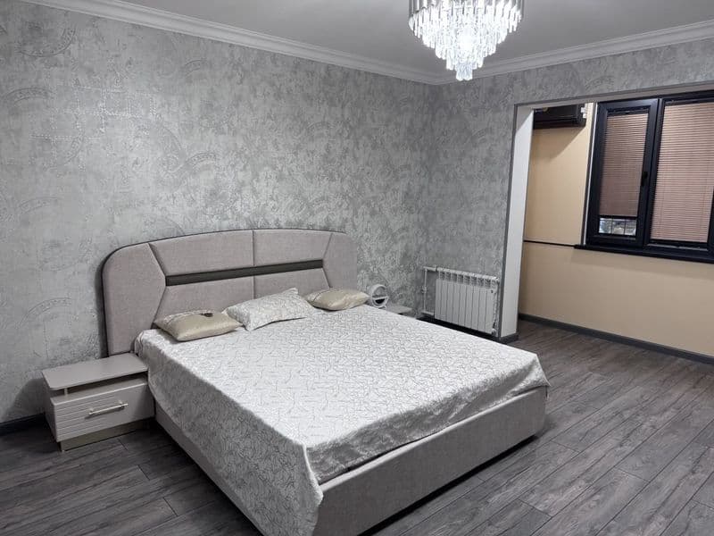 Сдам свою 1ком.кв. 42кв.м   1этаж+полисадник 9ти этаж дома.  — фото 2