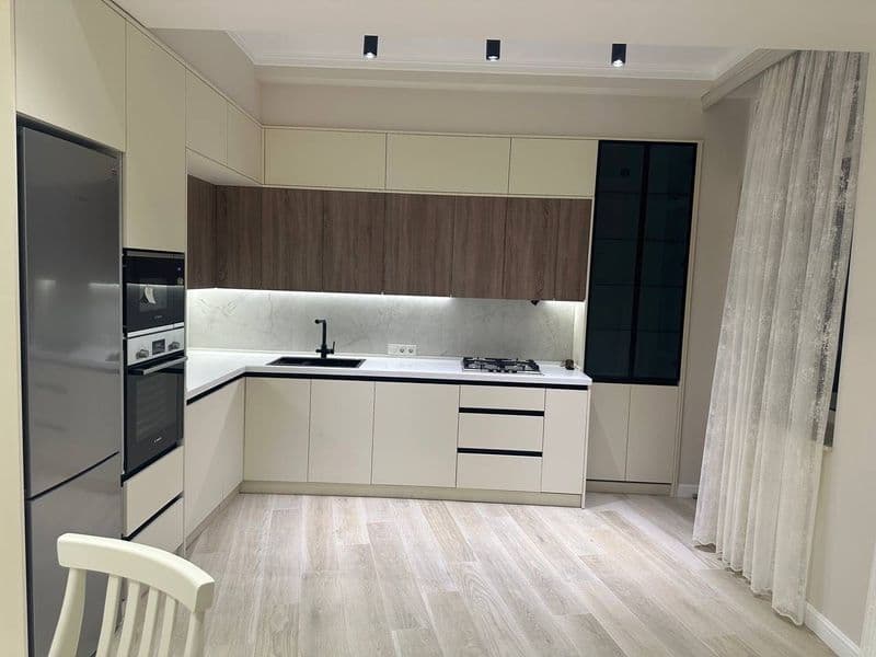 Сдается 4 комнатная полноценная четыре комнаты большой хол к — фото 3