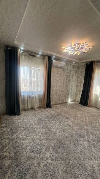 Квартира среднем состояние только семейным или девушкам<br /